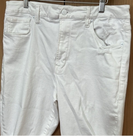 Sz 15/16 Good American White Ripped Skinny Jeans Good Waist GWCDV001ST Sz 33 - Picture 3 of 8